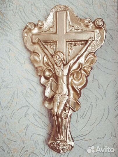 Реставрация икон, статуэток, ваз, картин