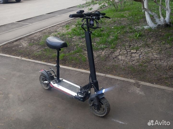 Электросамокат White Siberia Luna 800W