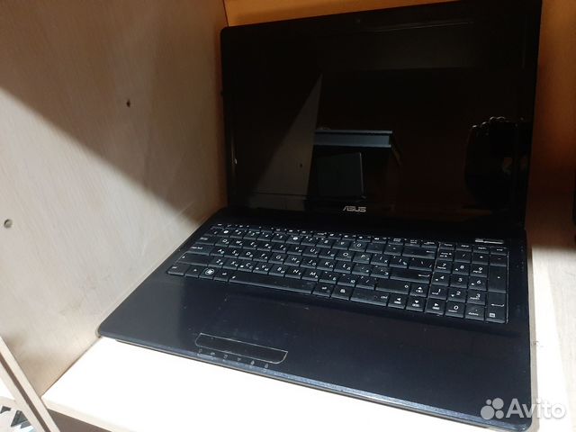 Asus A52J Intel Core i3 + Radeon 5000