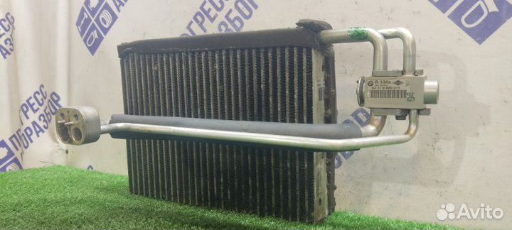 Радиатор кондиционера Bmw 750I седан 4.8 N62B48B