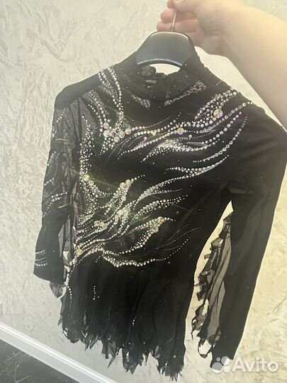 Костюм для фигурного катания