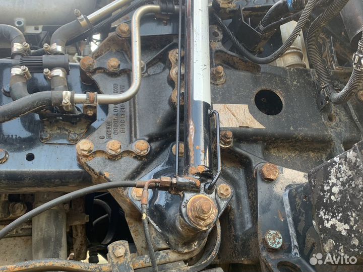 Цилиндр подъема кабины MAN TGA