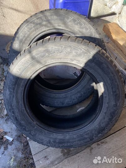 Nokian Tyres Hakkapeliitta 7 215/65 R16 102T