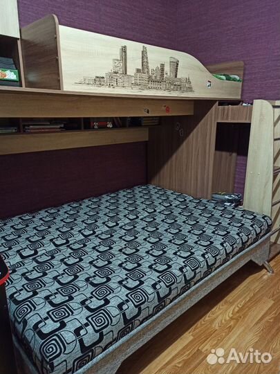 Двухъярусная кровать с диваном бу