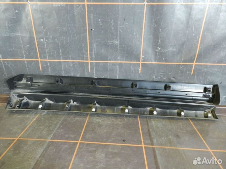 Накладка двери передней правой - Lexus RX 4