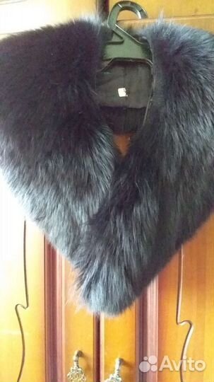 Меховой воротник чернобурка,норка, песец.енот