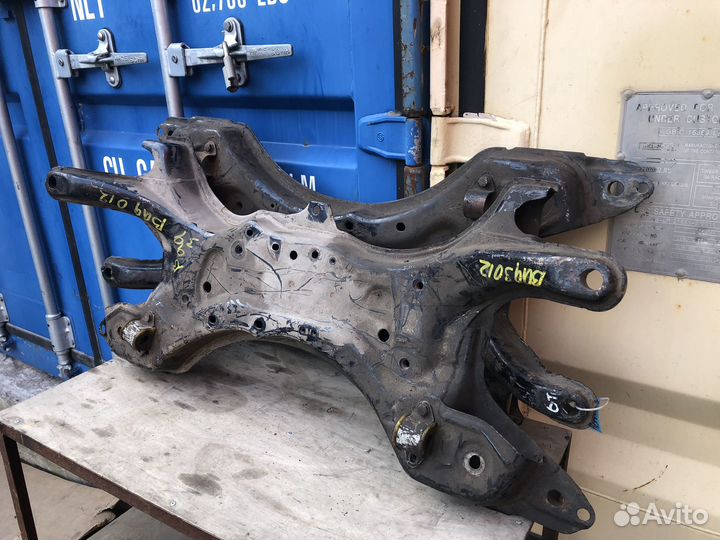 Подрамник передний BYD F3