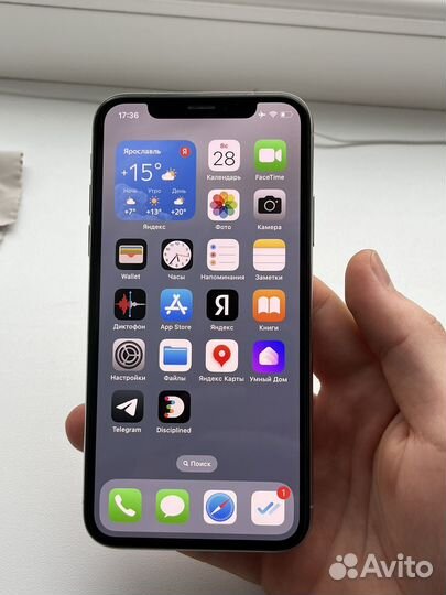 iPhone X, 64 ГБ