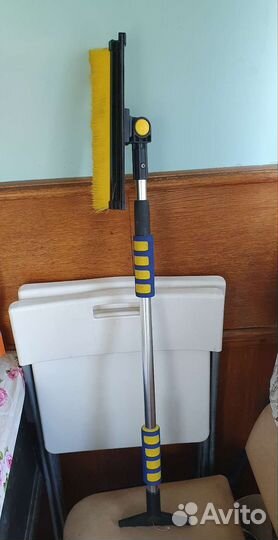 Щётка- скребок для авто