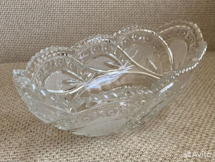 Большой хрустальный салатник СССР