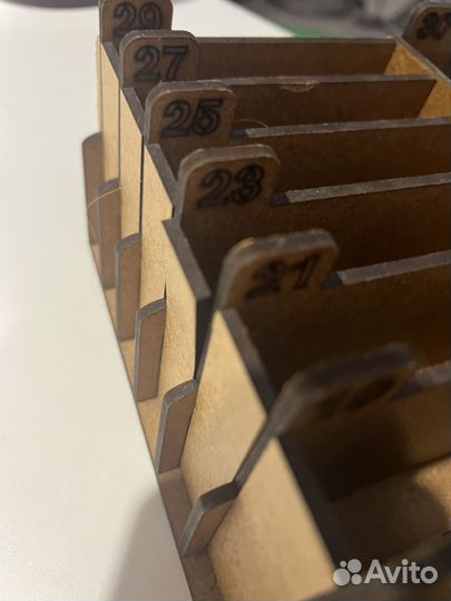 Подставка для 30 телефонов