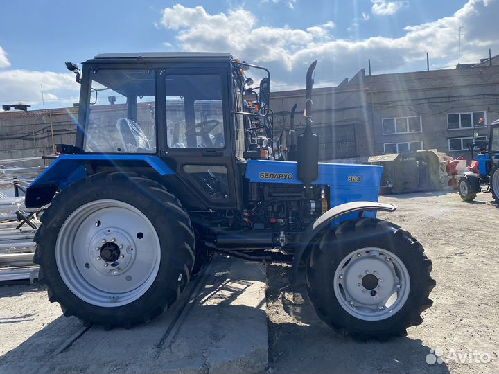Трактор МТЗ (Беларус) 82.1, 2023