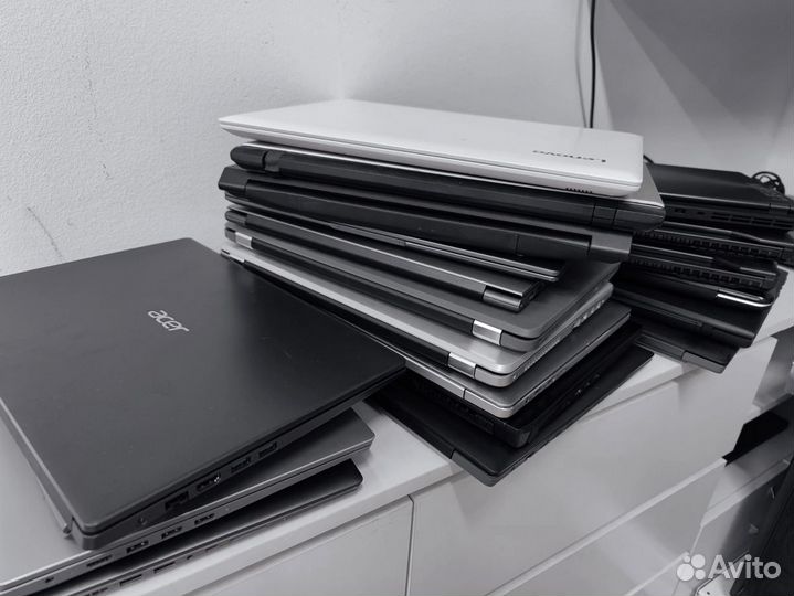 Продам Ноутбуки по Причине ли