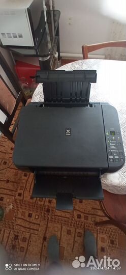 Цветной принтер Canon Pixma