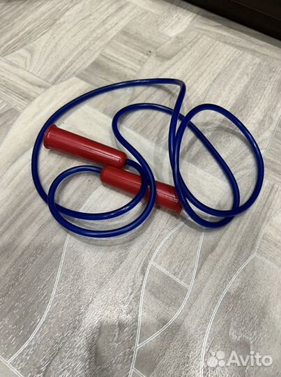 Скакалка детская новая