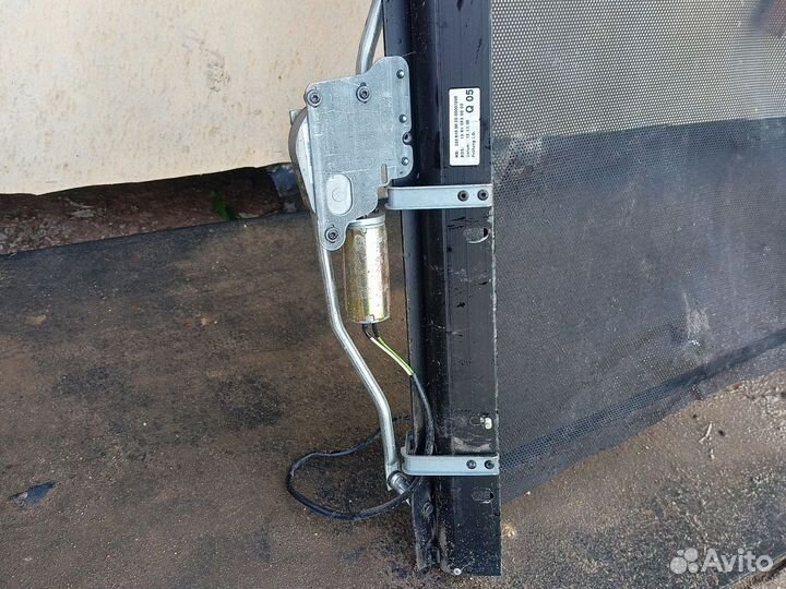 Шторка багажника Mercedes-Benz S (W220