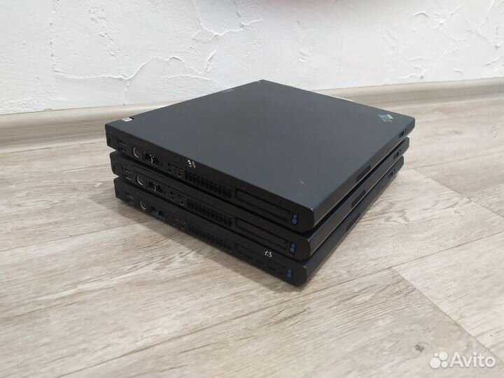 Лот ноутбуков IBM T43 3шт