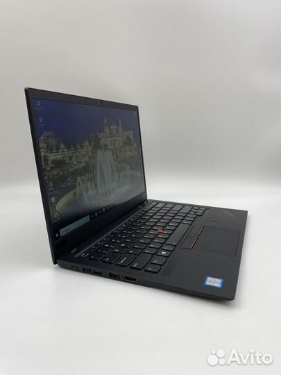 Lenovo ThinkPad X1 Carbon Gen 6 i7-8650U/16/512