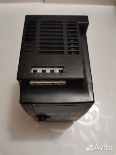 Преобразователь частоты 1,5 кВт 220В innovert