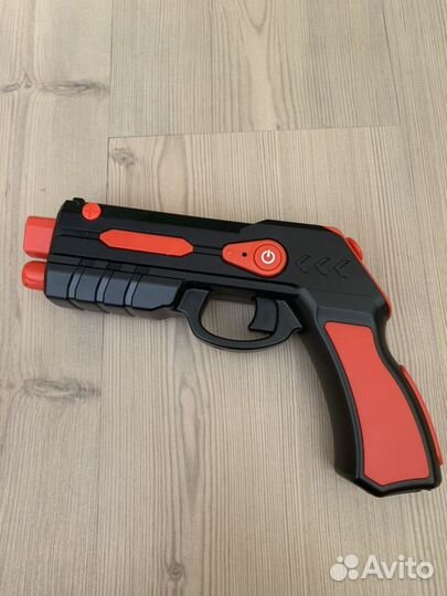 Игровой пистолет для смартфона