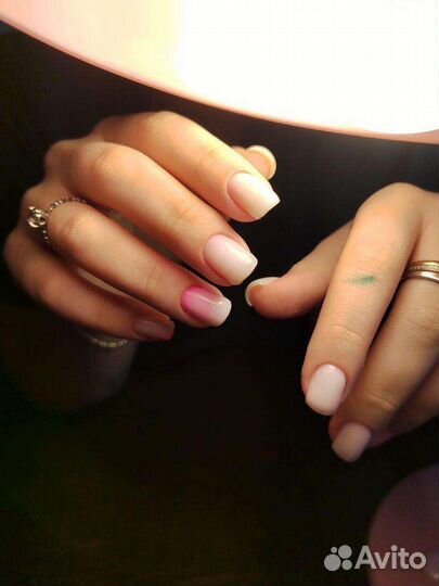 Маникюр с покрытием гель-лаком