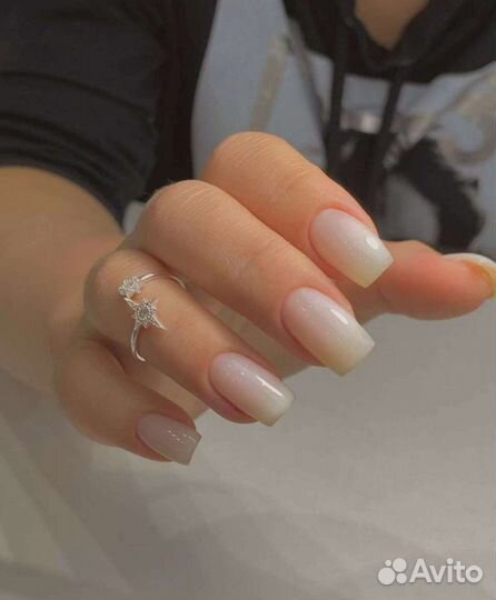 Маникюр и педикюр