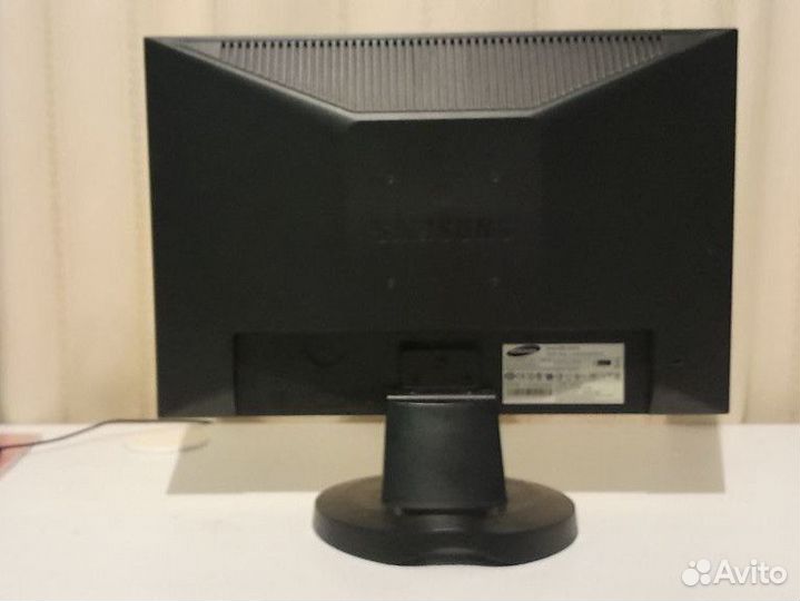 Samsung SyncMaster 920nw монитор