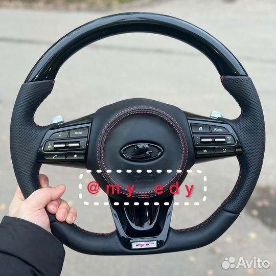 Мультируль Kia Stinger GT с костью на ваз