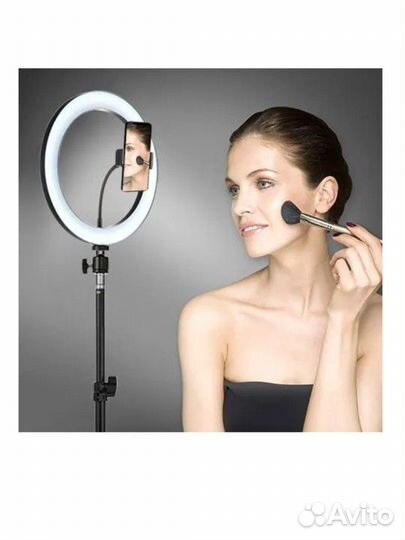 Кольцевая лампа со штативом