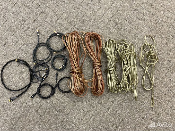 Набор кабелей для подключения аудио систем