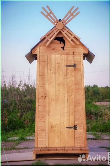 Уличный туалет с установкой KEY667