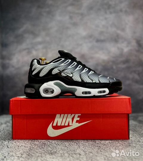 Кроссвоки Nike Air Max Tn Plus