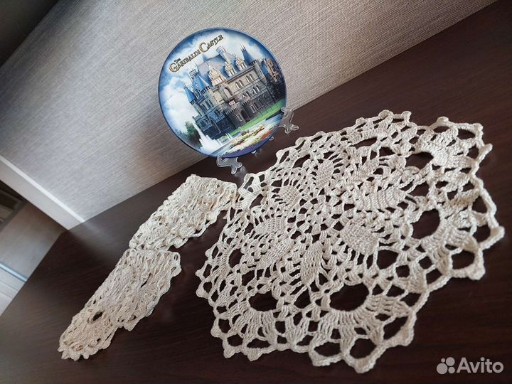 Набор кружевных салфеток