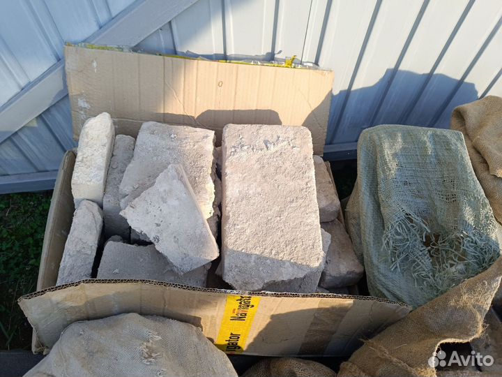 Асбест куски, кирпичи