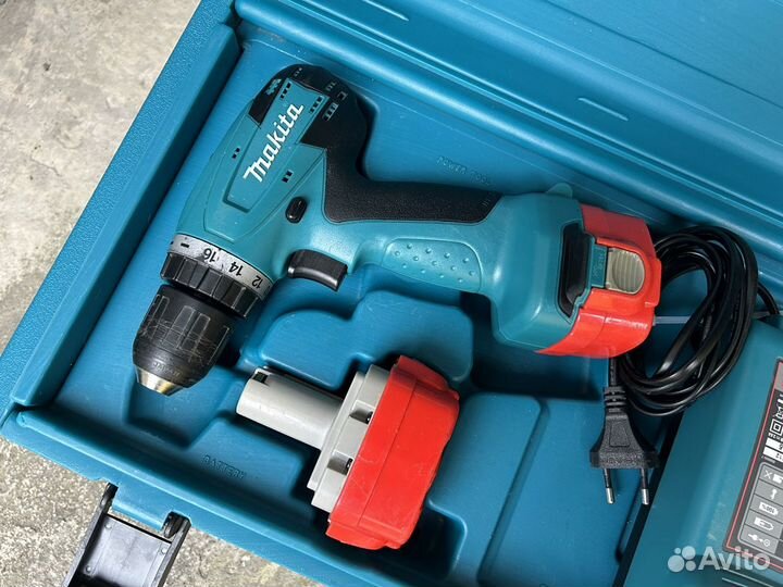 Шуруповерт makita 6271 dwaetc