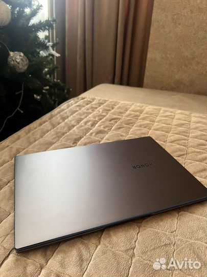 Honor magicbook 14