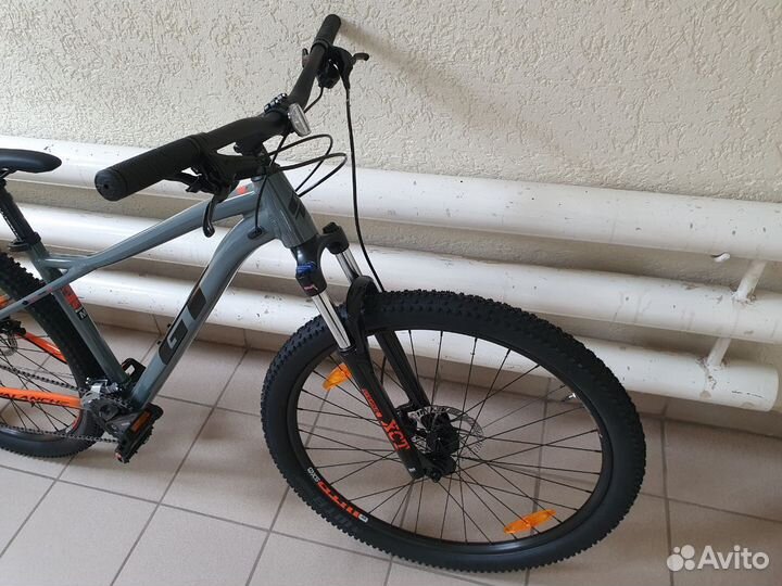 GT avalanche sport