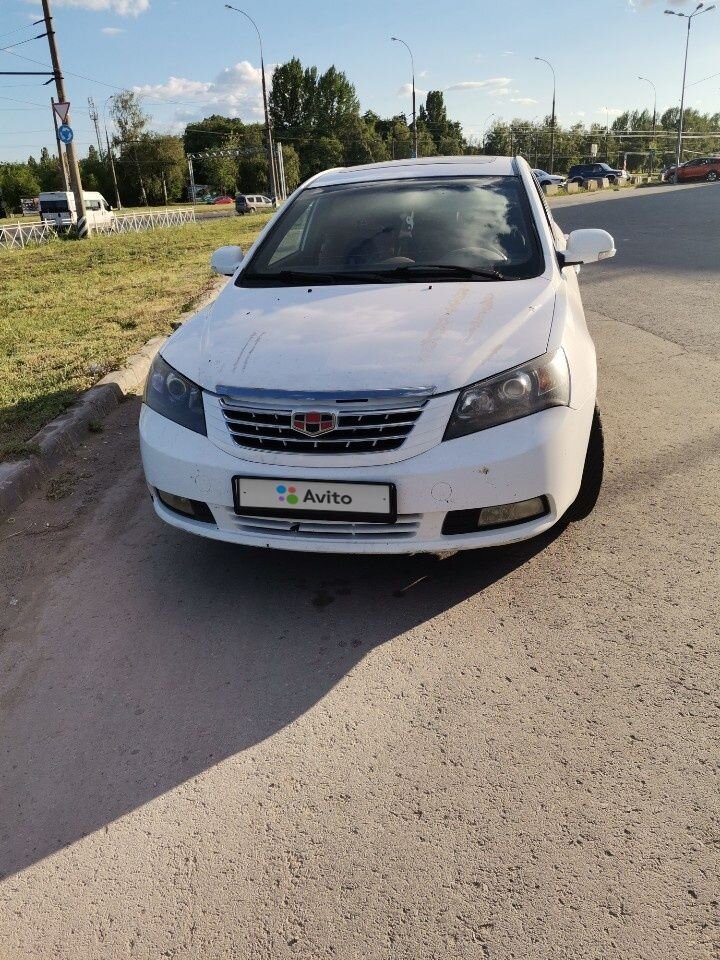 Geely Emgrand EC7: фото владельца