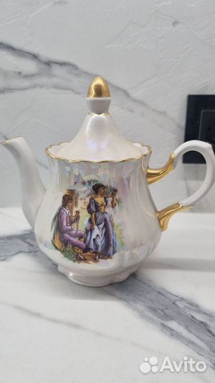 Фарфоровый заварочный чайник