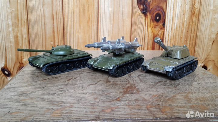 Военная техника СССР Э.Р.А Севастополь набор 3 шт