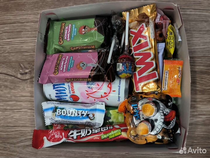Подарочный бокс сладости