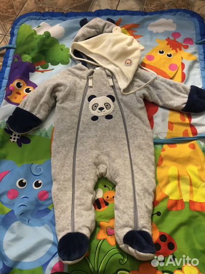 Комбинезон утепленный + шапочка+слипы