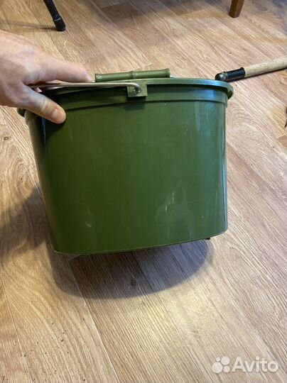 Кан для живца. Ведро для живца