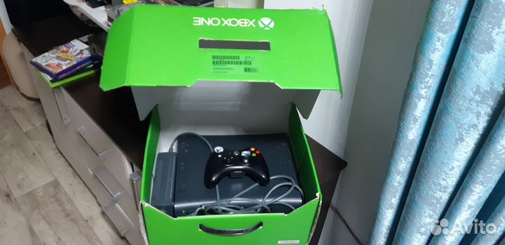 Игровая приставка xbox 360