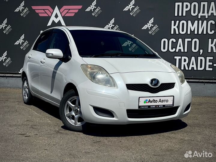 Toyota Vitz 1.0 CVT, 2010, 221 428 км