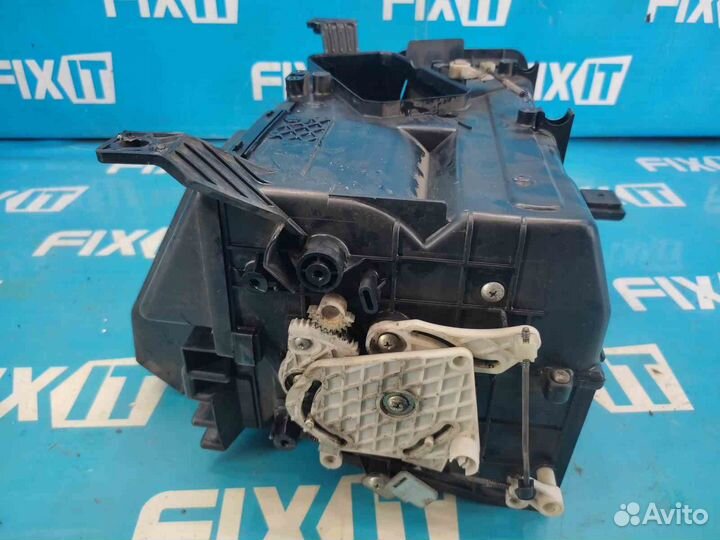 Корпус отопителя 2712086G00 Nissan