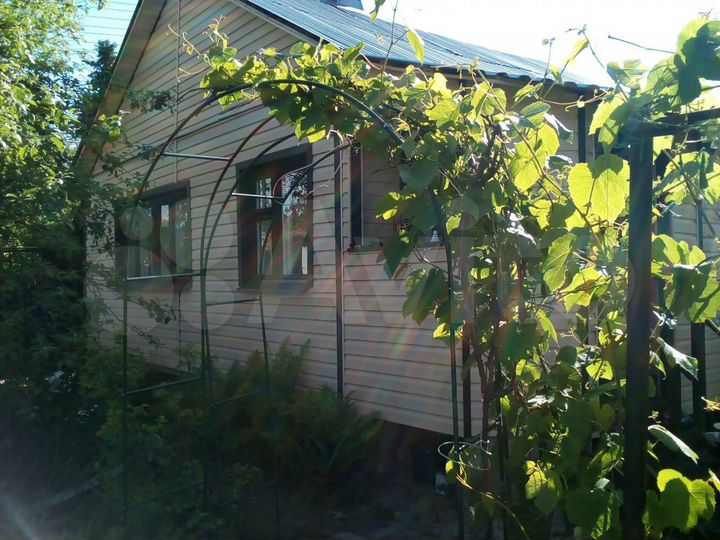 Дача 24 м² на участке 8 сот.