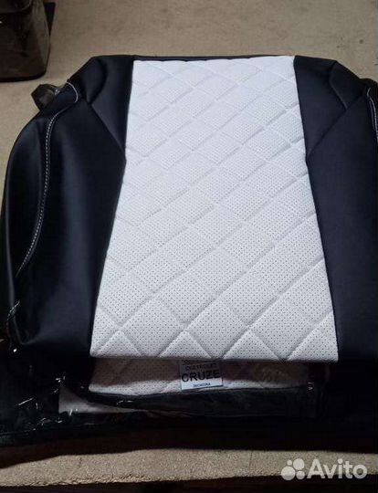 Чехлы Шевролет Круз белая экокожа ромб