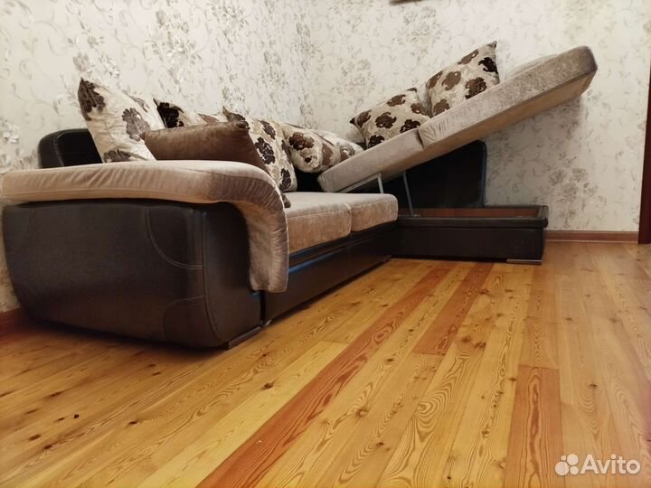 Диван угловой