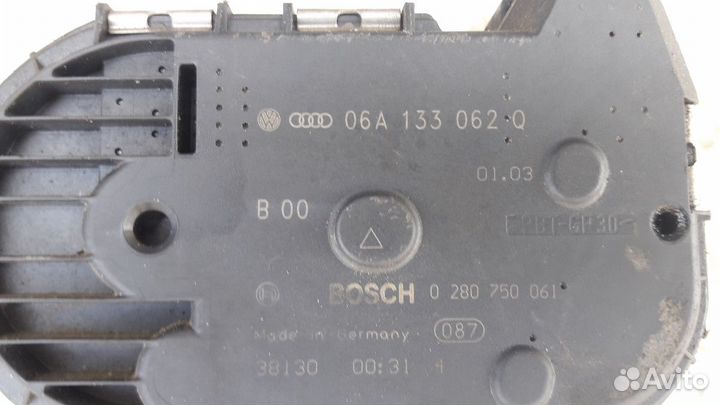 06A133064Q Дросельная заслонка Джета